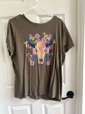 torrid Olive Graphic Tee with Pink, Yellow & Blue Skull Floral